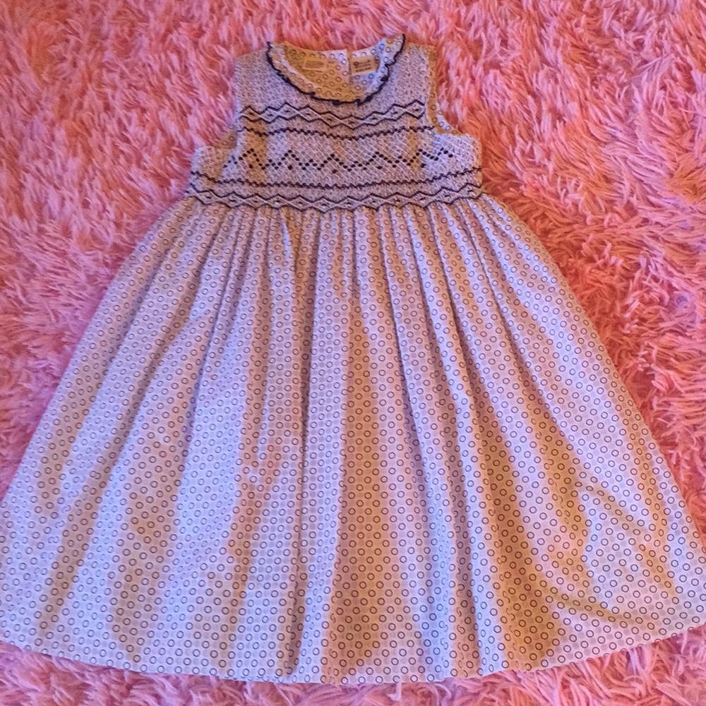 NWOT Sarah Louise hand smocked dress 4T/4
